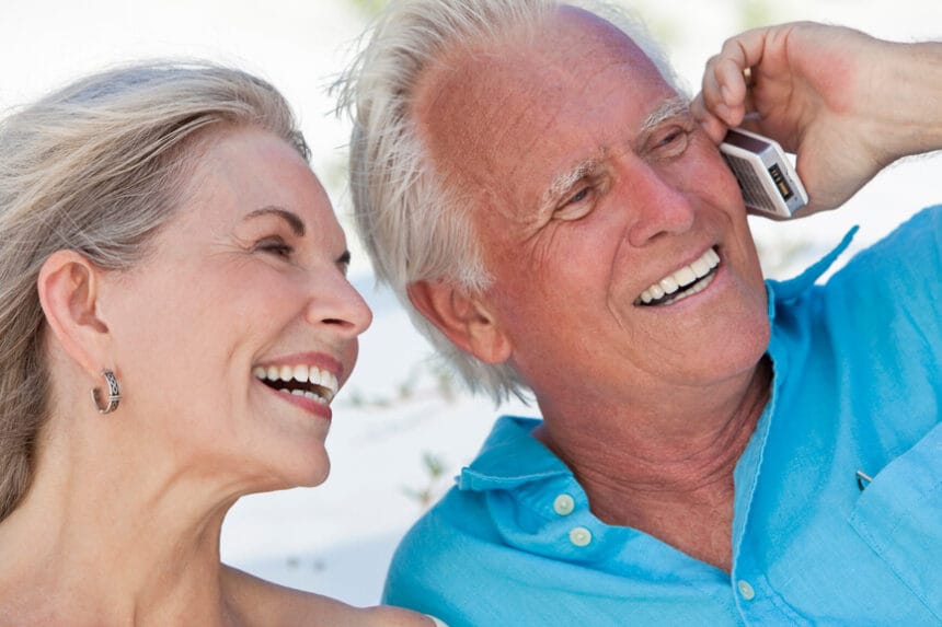 telefony dla seniorów